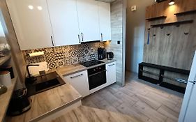 Apartament Flins z garażem